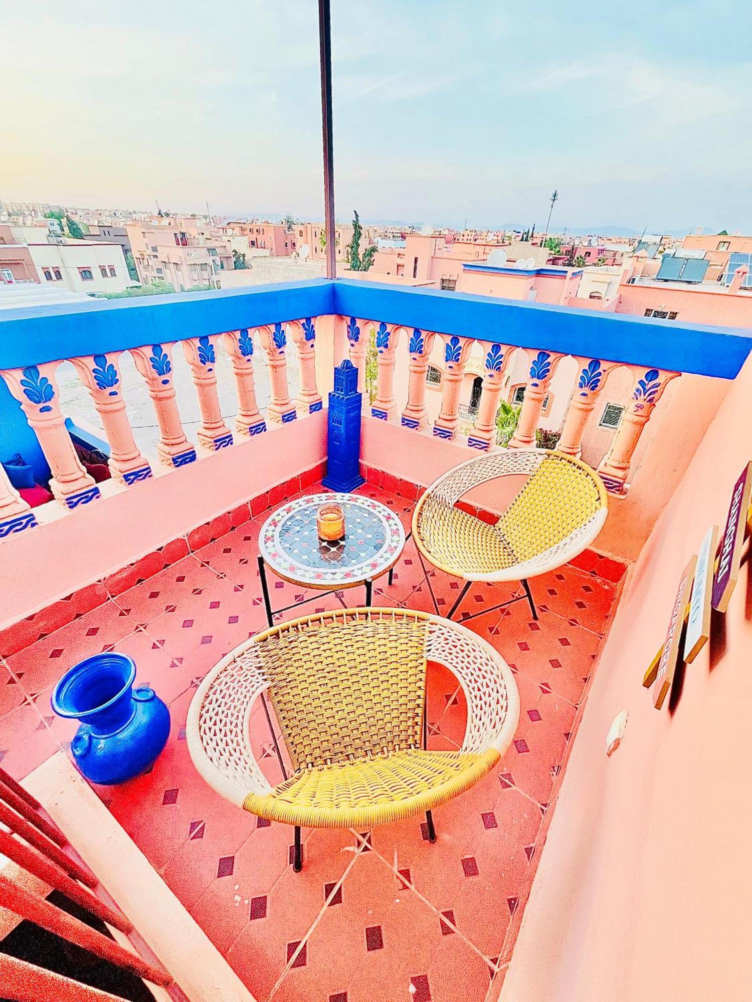 Apartment With Ac, Patio And Rooftop Appartement Climatise Avec Patio Et Toit Terrasse Marrakesh Exterior foto