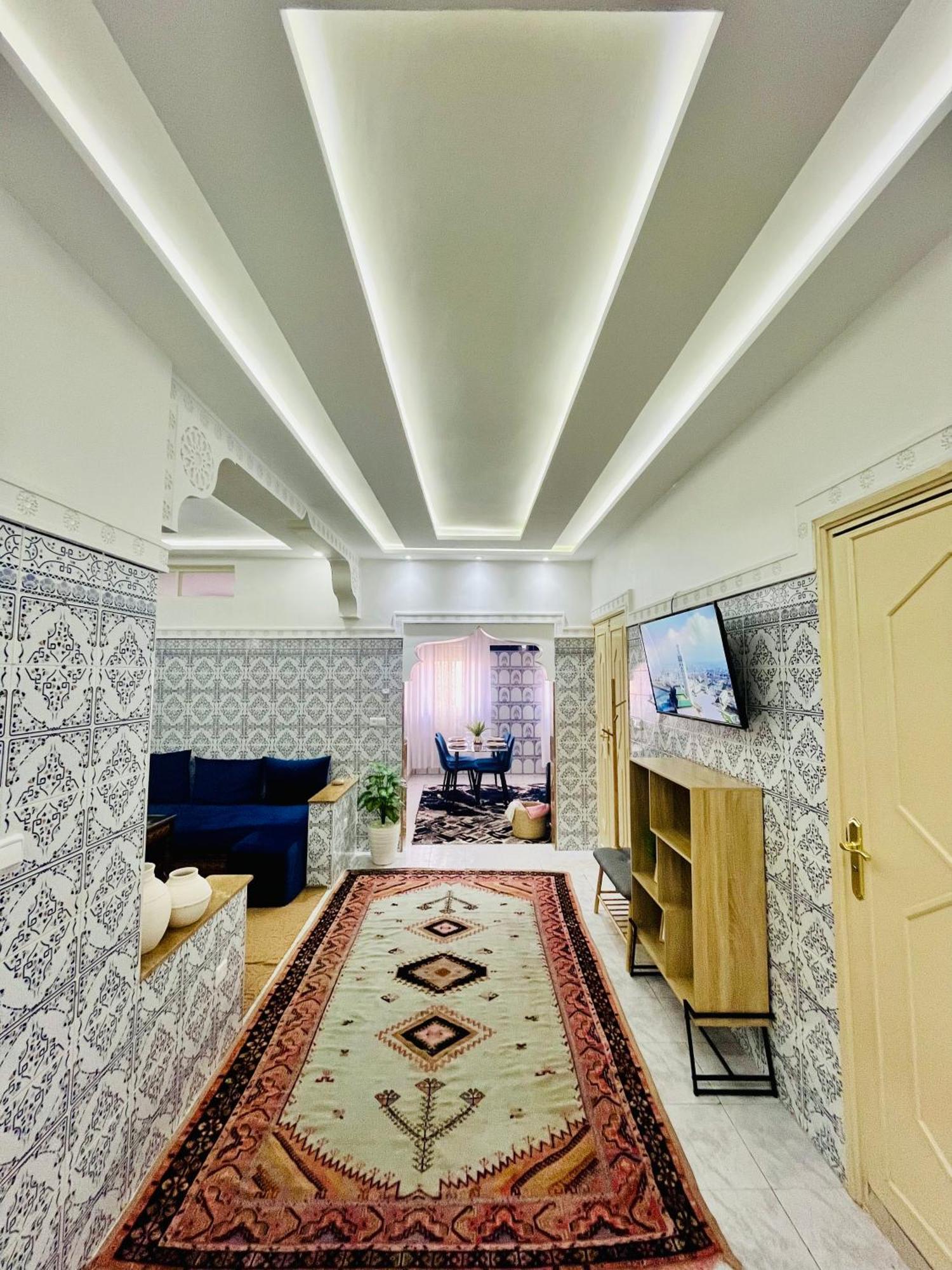 Apartment With Ac, Patio And Rooftop Appartement Climatise Avec Patio Et Toit Terrasse Marrakesh Exterior foto
