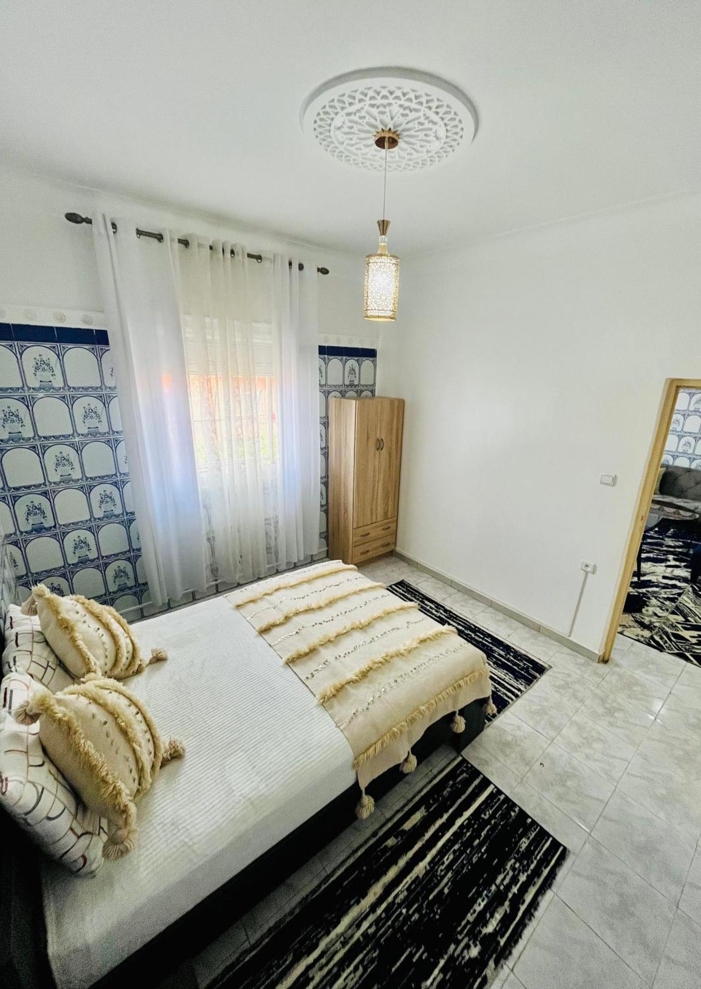 Apartment With Ac, Patio And Rooftop Appartement Climatise Avec Patio Et Toit Terrasse Marrakesh Exterior foto