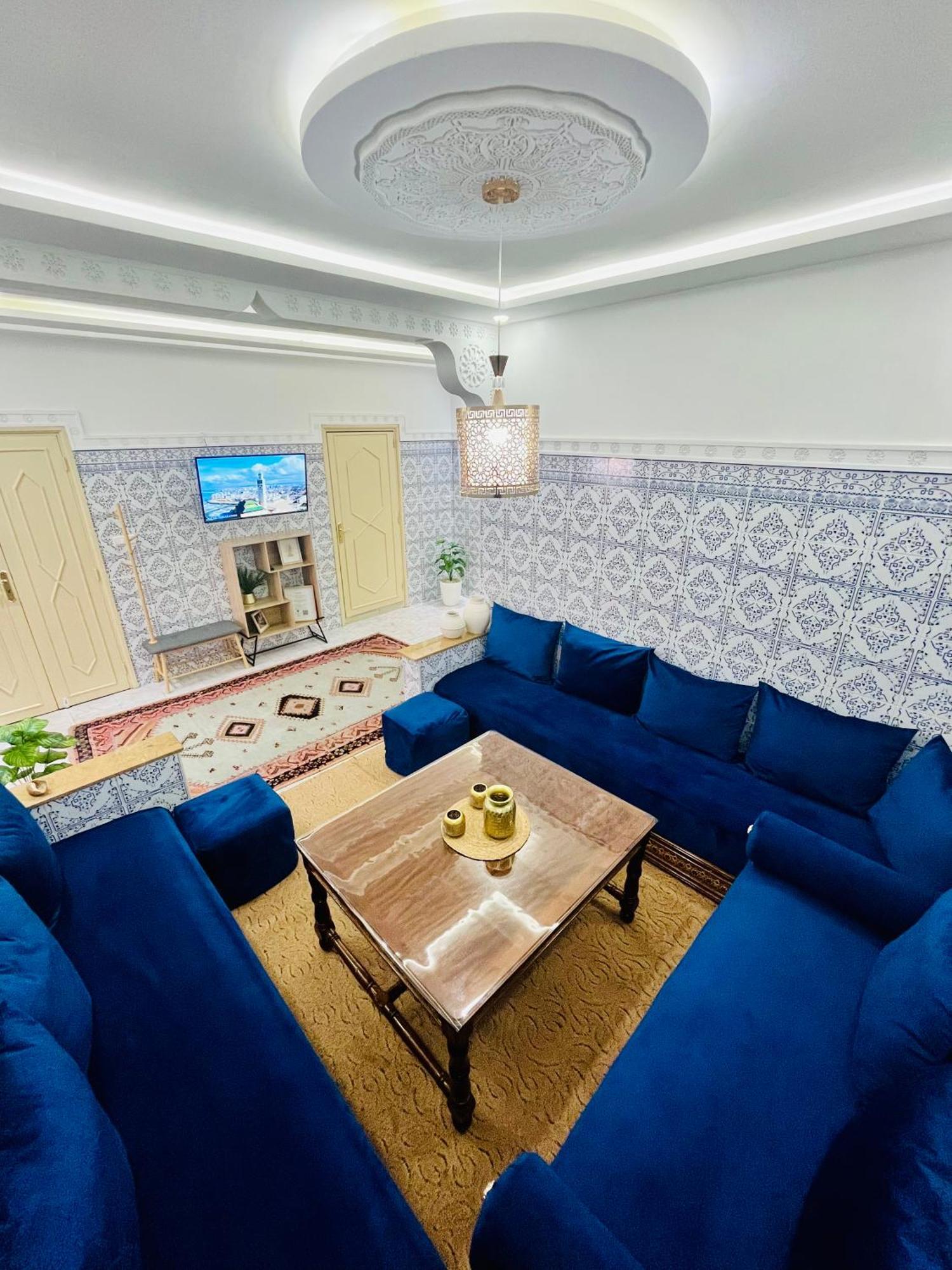 Apartment With Ac, Patio And Rooftop Appartement Climatise Avec Patio Et Toit Terrasse Marrakesh Exterior foto
