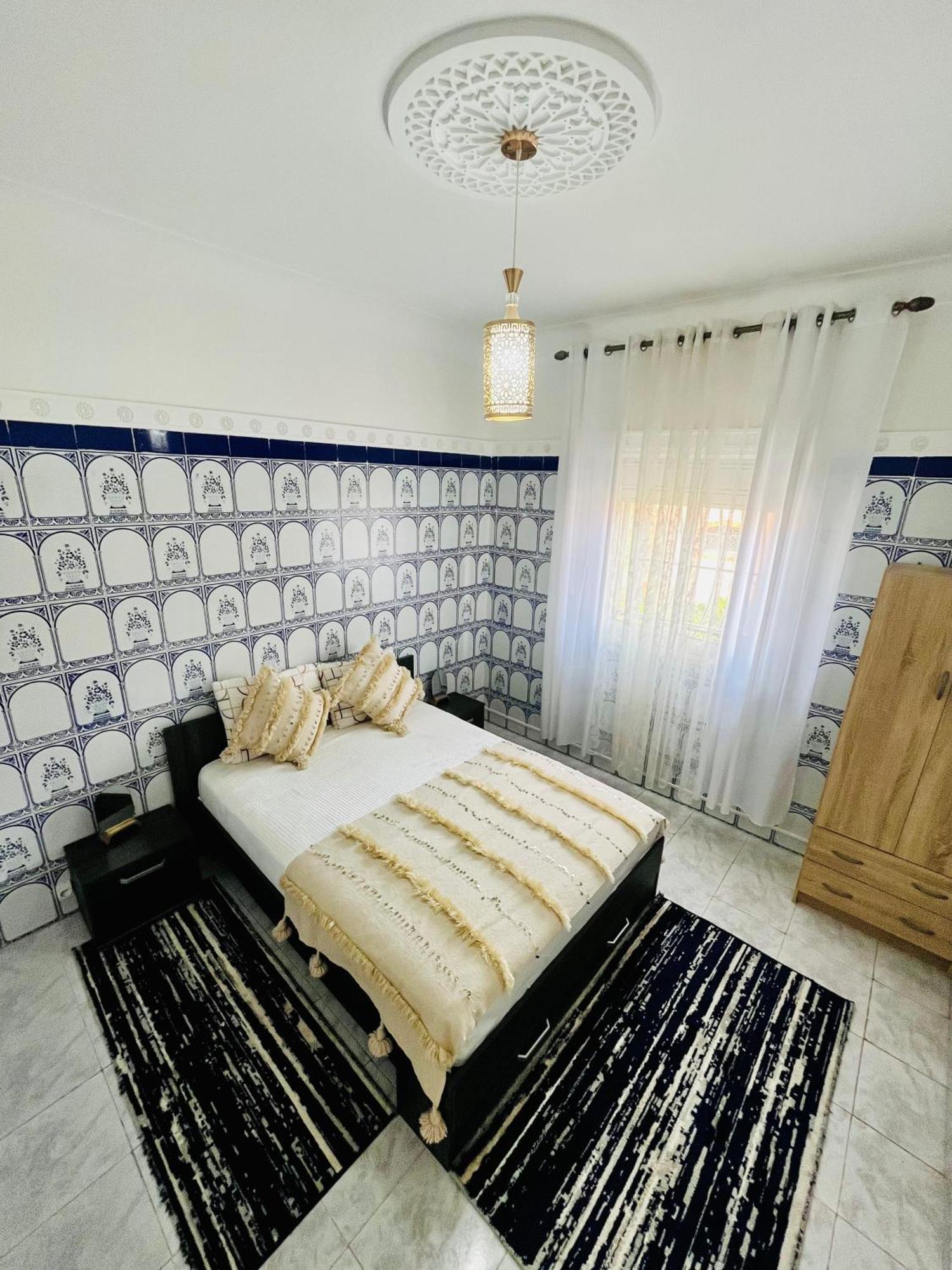 Apartment With Ac, Patio And Rooftop Appartement Climatise Avec Patio Et Toit Terrasse Marrakesh Exterior foto