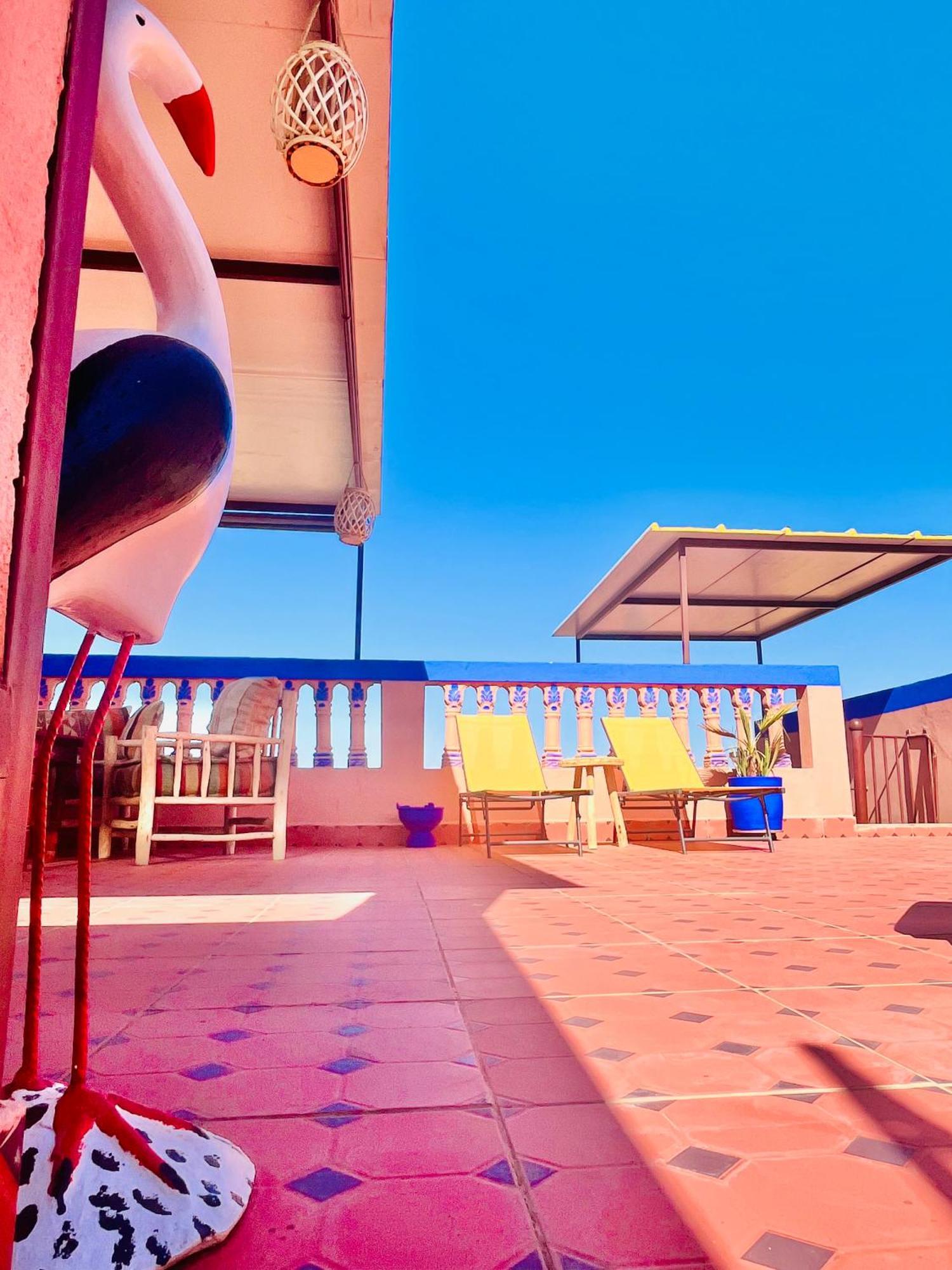 Apartment With Ac, Patio And Rooftop Appartement Climatise Avec Patio Et Toit Terrasse Marrakesh Exterior foto